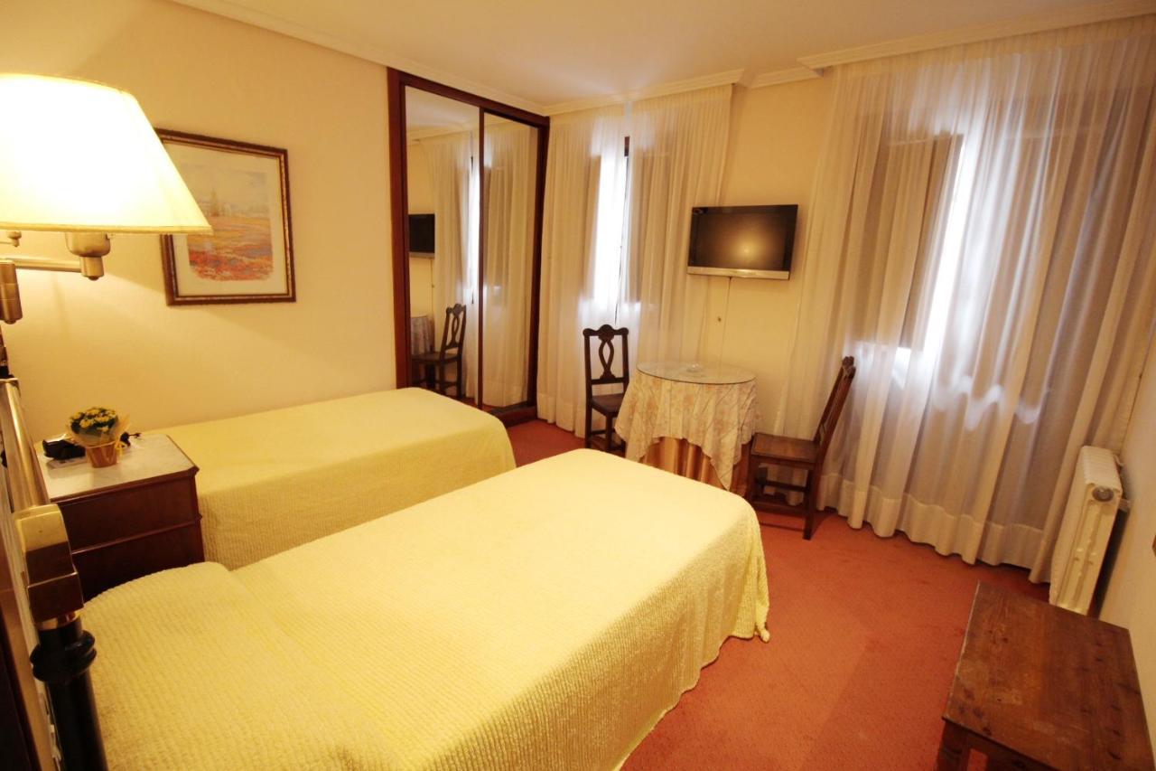 Hotel Santillana Santillana del Mar Zewnętrze zdjęcie