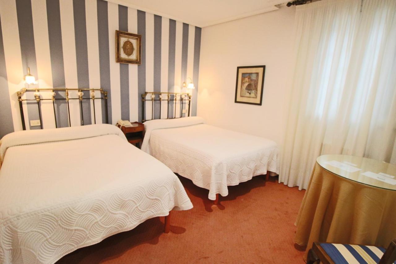 Hotel Santillana Santillana del Mar Zewnętrze zdjęcie